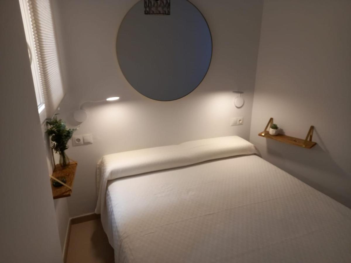 Apartamento Frailes Málaga Exterior foto